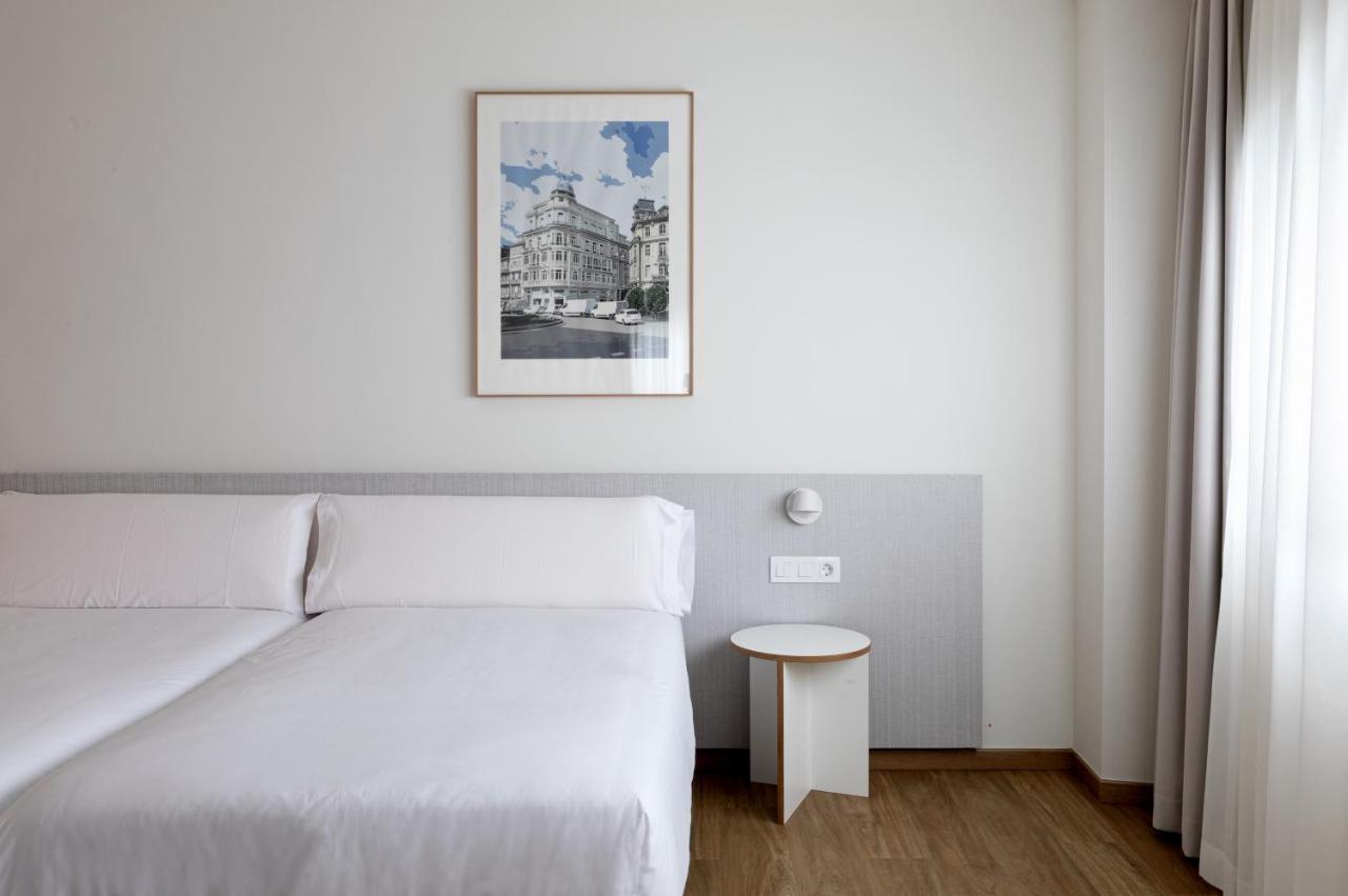 Apartamentos Forum Ceao Lugo Esterno foto